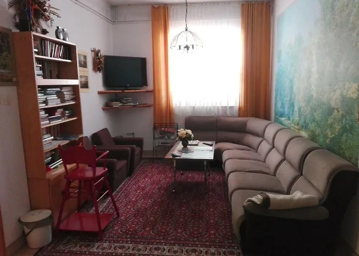 Halebaja 奥斯特罗沃